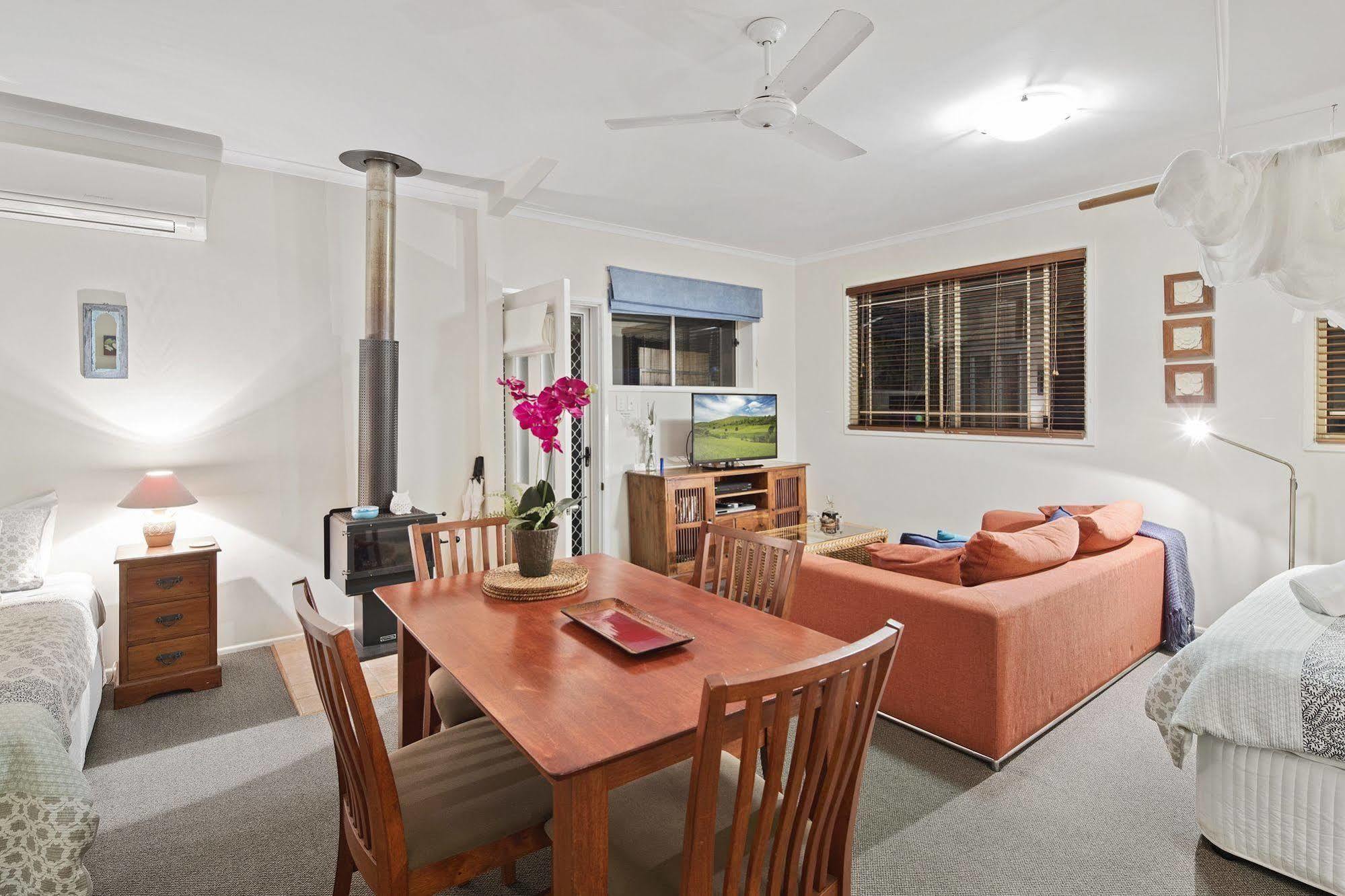 Eden Lodge Nambour Exterior photo
